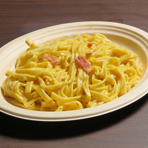 彩り豊かなパスタ